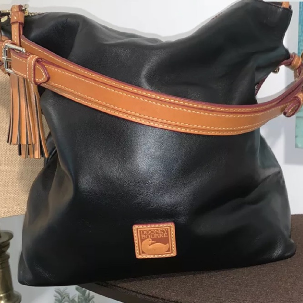 AUTHENTIC DOONEY & BOURKE - Picture 15 of 15